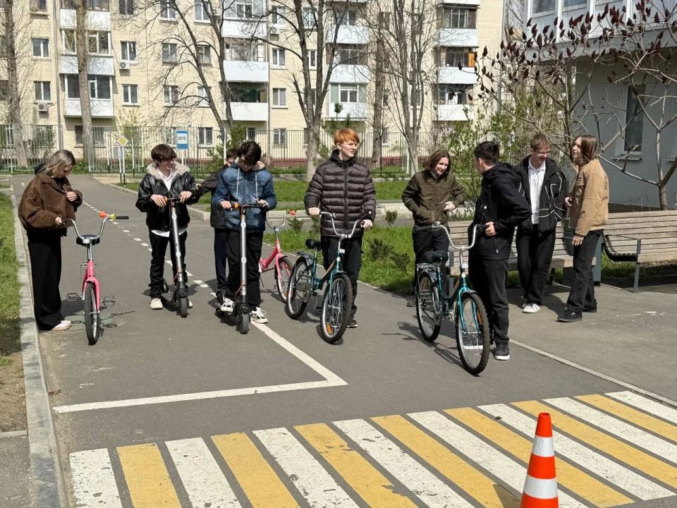 Повторили теорию и применили на практике: так комплексно подходят полицейские региона к профилактическим мероприятиям с детьми Повторили теорию и применили на практике: так комплексно подходят полицейские региона к профилактическим мероприятиям с детьми