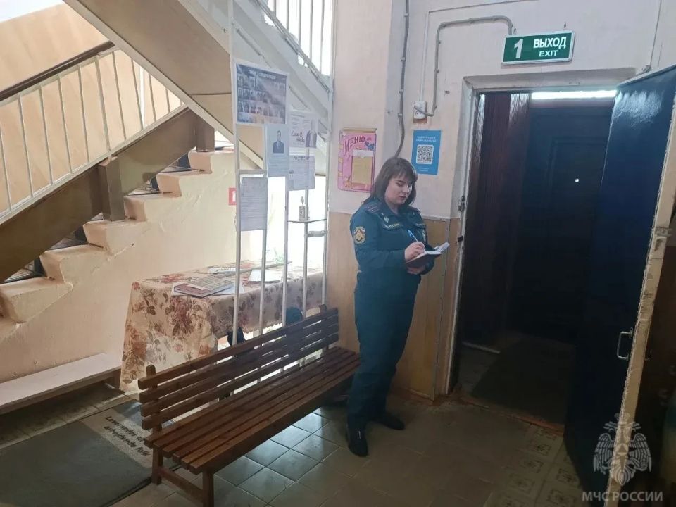 Тренировочные эвакуации помогают отработать четкий алгоритм действий в случае пожара Тренировочные эвакуации помогают отработать четкий алгоритм действий в случае пожара