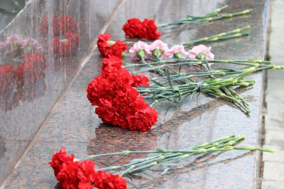 14 апреля — День памяти жертв украинской агрессии 14 апреля — День памяти жертв украинской агрессии