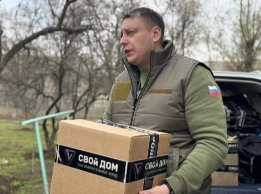 В Лутугино доставили гуманитарную помощь для воспитанников детского дома В Лутугино доставили гуманитарную помощь для воспитанников детского дома