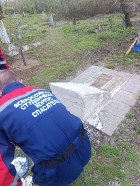 Память поколений: ССО «Ворошиловец-2» благоустроил могилу выдающегося педагога Якова Резника