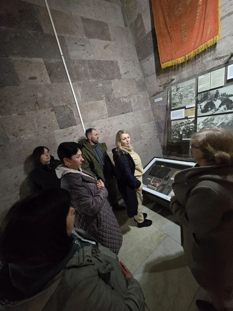 14 апреля 2026г. в Музейном комплексе боевой славы на реке Мус и в его филиале Краснолучском краеведческом музее состоялся ряд мероприятий, приуроченных ко Дню памяти жертв геноцида советского народа, совершенного нацистами... 14 апреля 2026г. в Музейном комплексе боевой славы на реке Мус и в его филиале Краснолучском краеведческом музее состоялся ряд мероприятий, приуроченных ко Дню памяти жертв геноцида советского народа, совершенного нацистами...