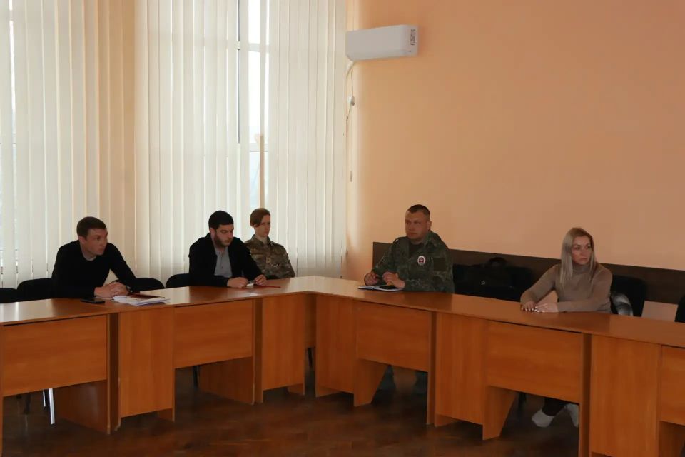 В АДМИНИСТРАЦИИ ОКРУГА СОСТОЯЛОСЬ ЗАСЕДАНИЕ КОМИССИИ ПО ЧС В АДМИНИСТРАЦИИ ОКРУГА СОСТОЯЛОСЬ ЗАСЕДАНИЕ КОМИССИИ ПО ЧС