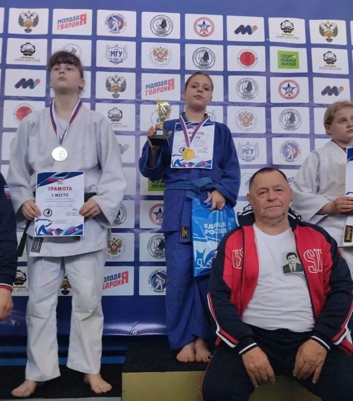 Дзюдоисты Алчевской спортивной школы №1 приняли участие в Открытом турнире по дзюдо Дзюдоисты Алчевской спортивной школы №1 приняли участие в Открытом турнире по дзюдо