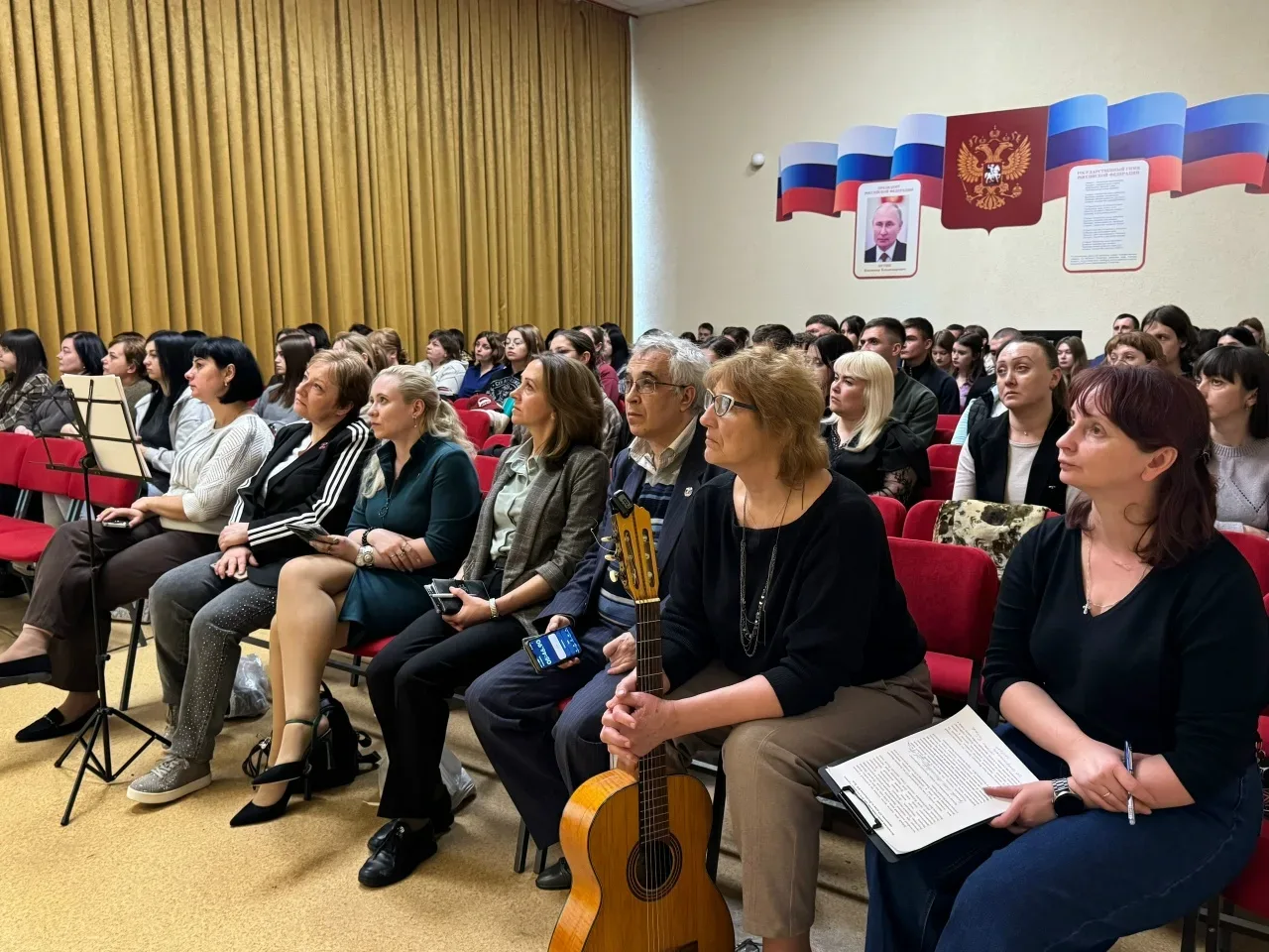 «Люби язык, как Даль его любил»: в Старобельске прошла поэтическая акция к 225-летию Владимира Даля «Люби язык, как Даль его любил»: в Старобельске прошла поэтическая акция к 225-летию Владимира Даля