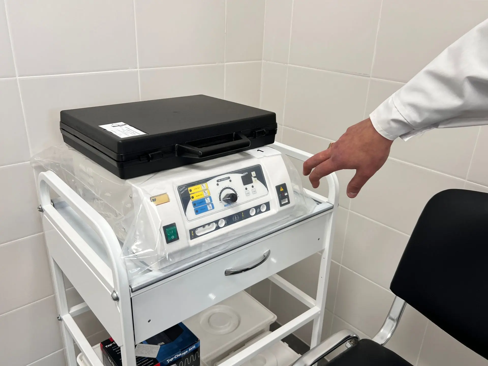 Сегодня поздравления принимают работники медицинских служб уголовно-исполнительной системы Российской Федерации Сегодня поздравления принимают работники медицинских служб уголовно-исполнительной системы Российской Федерации