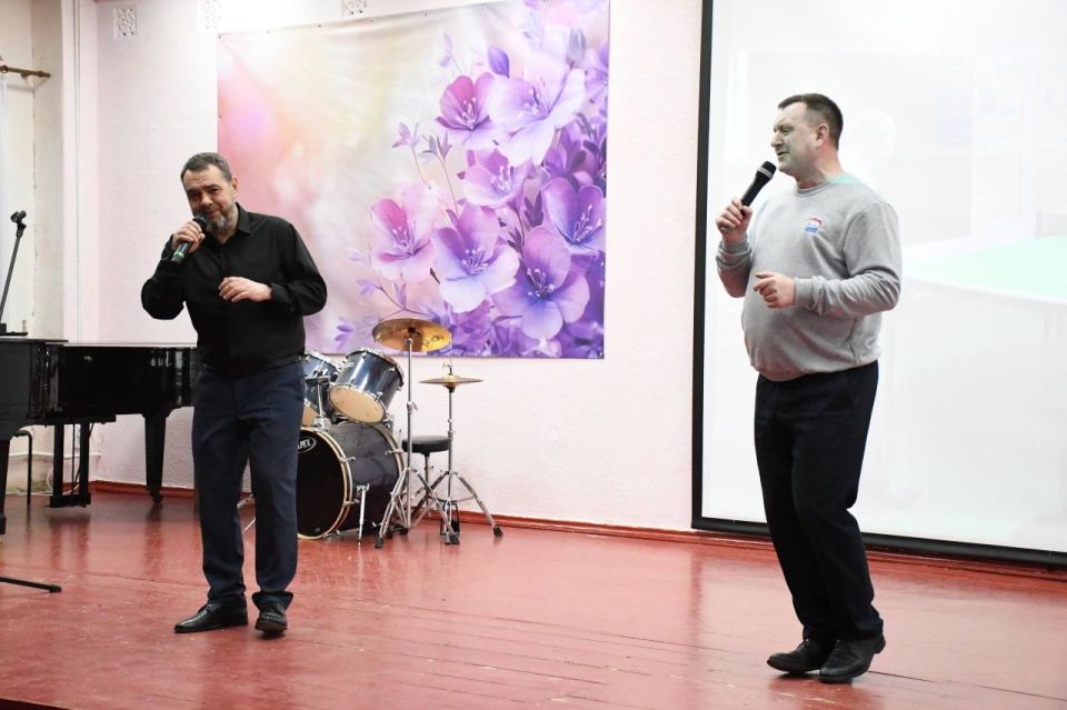 Сергей Колягин: Три года работы Первомайского местного отделения партии «Единая Россия» — это период первых шагов, ярких побед и открытых горизонтов Сергей Колягин: Три года работы Первомайского местного отделения партии «Единая Россия» — это период первых шагов, ярких побед и открытых горизонтов