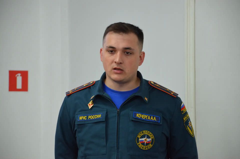 Марина Филиппова: В Новоайдарском округе отметили День призывника встречей с молодыми защитниками Родины Марина Филиппова: В Новоайдарском округе отметили День призывника встречей с молодыми защитниками Родины