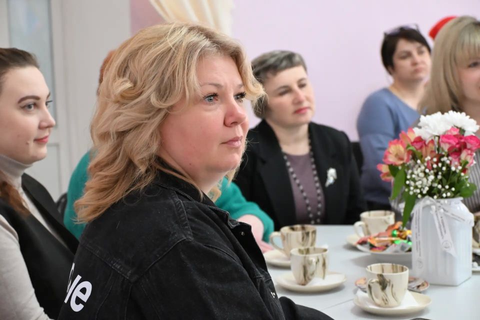За каждым добрым делом — женщина За каждым добрым делом — женщина