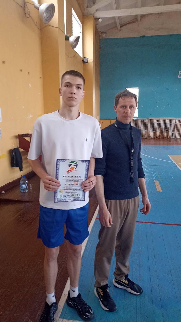 На базе спортзала «Кристалл» Петровского комплекса спортивных сооружений прошли соревнования по баскетболу, в зачёт Спартакиады 2025-2026 гг. среди учебных заведений города Петровское На базе спортзала «Кристалл» Петровского комплекса спортивных сооружений прошли соревнования по баскетболу, в зачёт Спартакиады 2025-2026 гг. среди учебных заведений города Петровское