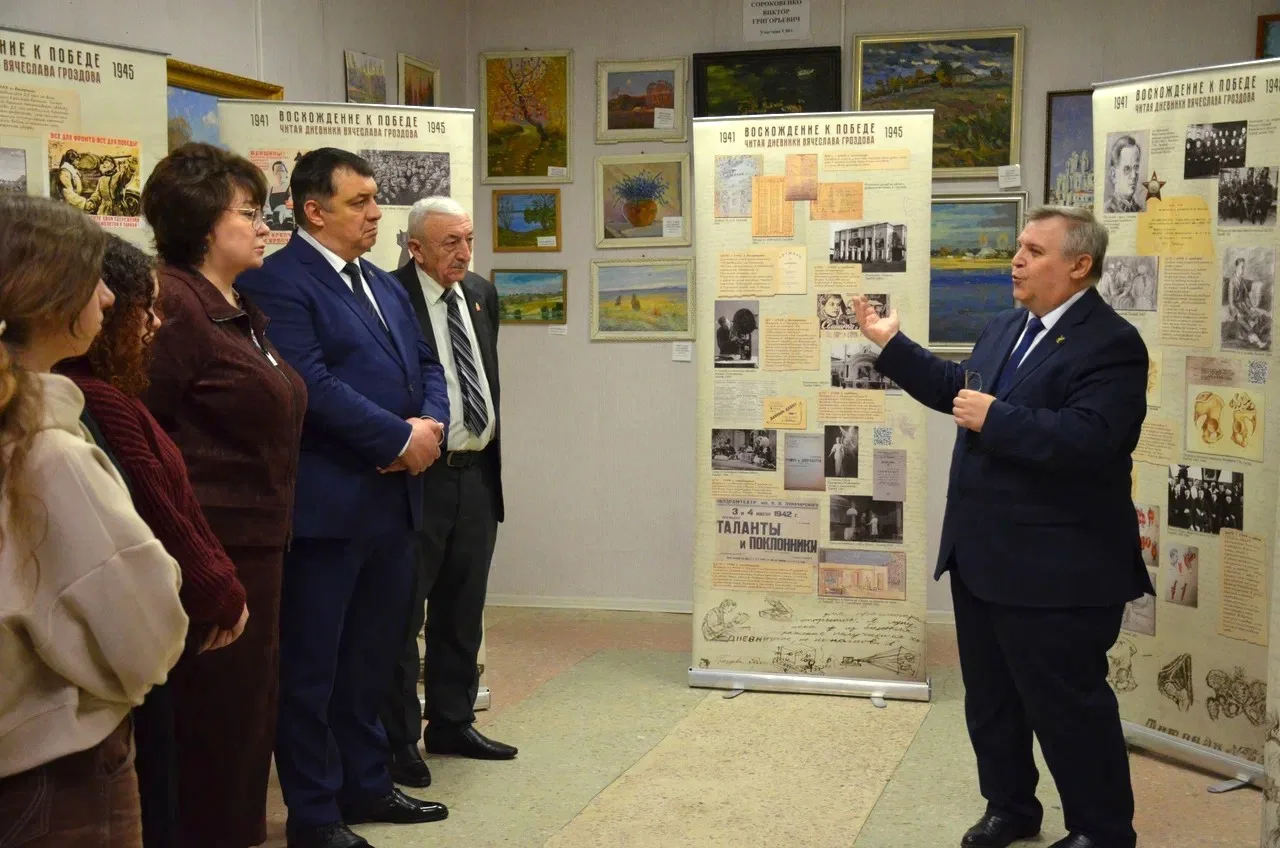 Марина Филиппова: Дневники юного тамбовчанина ожили в Новоайдарском музее Марина Филиппова: Дневники юного тамбовчанина ожили в Новоайдарском музее