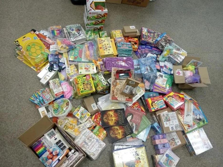 В Первомайск передана очередная партия гумпомощи от Калужской области В Первомайск передана очередная партия гумпомощи от Калужской области