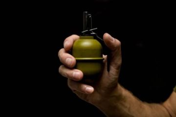 Сватово. Бросил гранату в приятеля