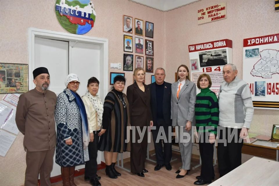 В Кировске почтили память Героя Советского Союза Гильфана Батаршина В Кировске почтили память Героя Советского Союза Гильфана Батаршина