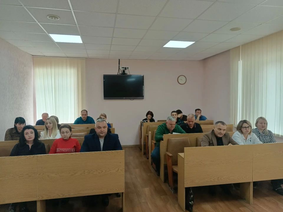 Андрей Рубанцов: Сегодня провел расширенное совещание с руководителями предприятий, организаций, учреждений, правоохранительных органов городского округа, служб и отделов Администрации города, управляющей компании и... Андрей Рубанцов: Сегодня провел расширенное совещание с руководителями предприятий, организаций, учреждений, правоохранительных органов городского округа, служб и отделов Администрации города, управляющей компании и...