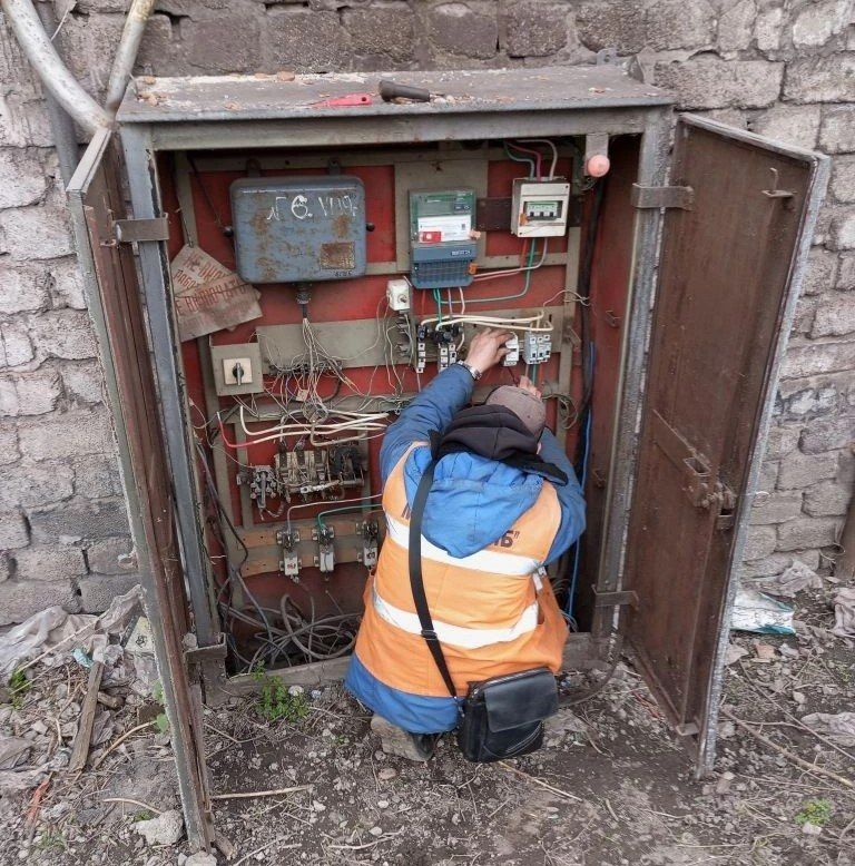 Коммунальными службами проведены работы на территории города Коммунальными службами проведены работы на территории города