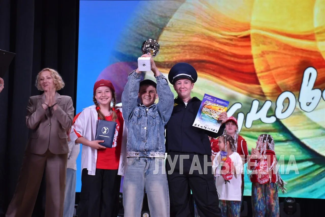 Кировские танцоры приняли участие во Всероссийском арт-конкурсе «Вдохновение» Кировские танцоры приняли участие во Всероссийском арт-конкурсе «Вдохновение»