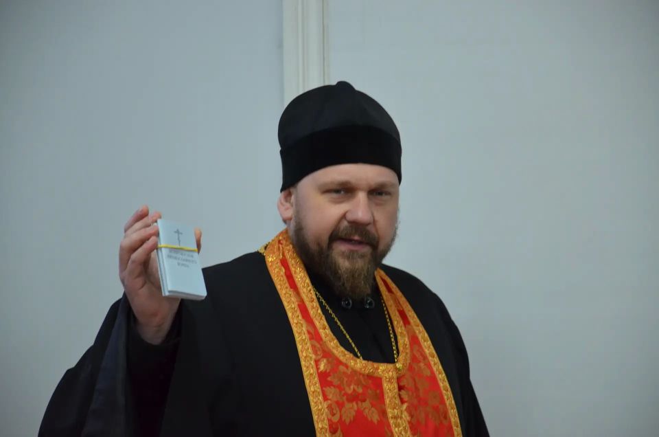Марина Филиппова: В Новоайдарском округе отметили День призывника встречей с молодыми защитниками Родины Марина Филиппова: В Новоайдарском округе отметили День призывника встречей с молодыми защитниками Родины