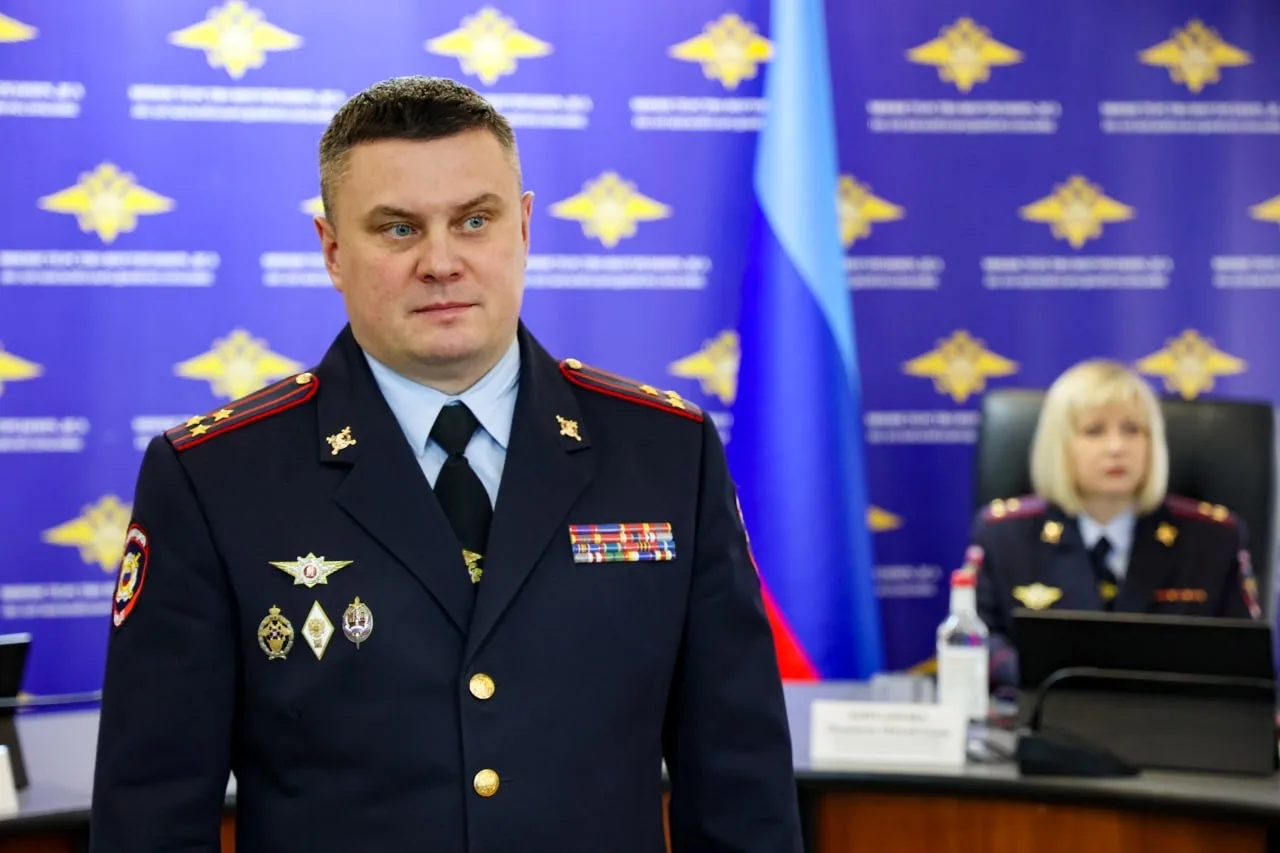 В Управлении по вопросам миграции подвели итоги деятельности за первый квартал года и наградили отличившихся сотрудников В Управлении по вопросам миграции подвели итоги деятельности за первый квартал года и наградили отличившихся сотрудников