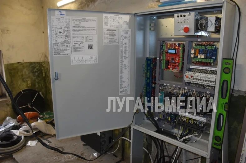 В Свердловске продолжается замена лифтов в многоквартирных домах В Свердловске продолжается замена лифтов в многоквартирных домах