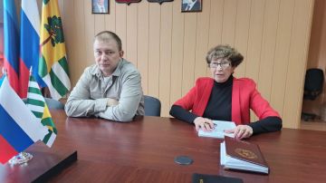 14.04.2026 в здании Администрации Г.о.г. Рубежное состоялись публичные слушания по темам: