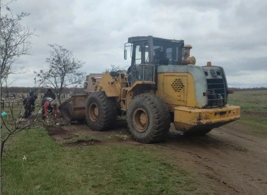 Чистота мест памяти — дело общее: в Успенке продолжаются работы по наведению порядка на кладбищах Чистота мест памяти — дело общее: в Успенке продолжаются работы по наведению порядка на кладбищах