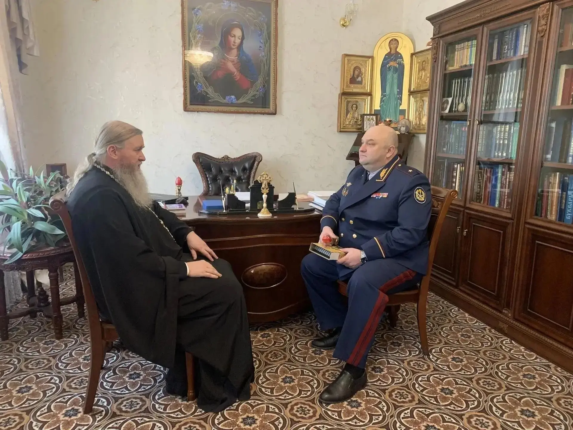 Начальник регионального УФСИН провел рабочую встречу с Высокопреосвященнейшим митрополитом Луганским и Алчевским Пантелеимоном