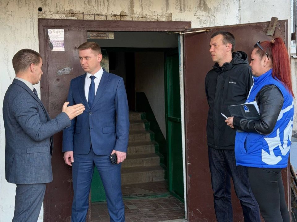 Сергей Колягин: В городе Первомайске продолжаются масштабные работы по модернизации лифтового оборудования Сергей Колягин: В городе Первомайске продолжаются масштабные работы по модернизации лифтового оборудования