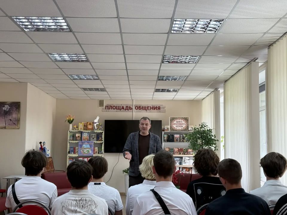В Алчевске прошли мероприятия в честь 225-летия Владимира Даля: поэзия, казачество и сценическое мастерство В Алчевске прошли мероприятия в честь 225-летия Владимира Даля: поэзия, казачество и сценическое мастерство