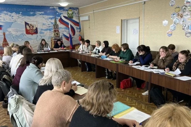 В Свердловском округе состоялись совещания по вопросам противодействия терроризму и экстремизму В Свердловском округе состоялись совещания по вопросам противодействия терроризму и экстремизму