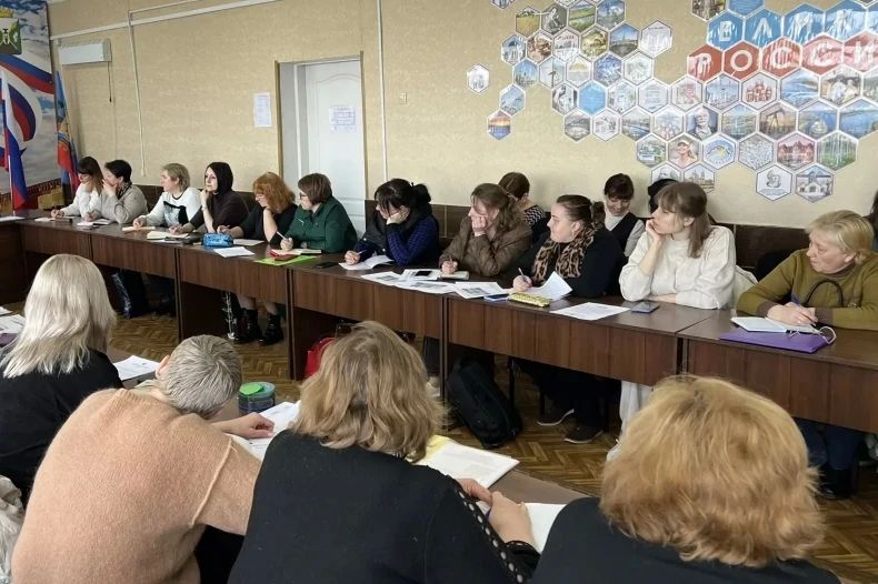 В Свердловском округе состоялись совещания по вопросам противодействия терроризму и экстремизму В Свердловском округе состоялись совещания по вопросам противодействия терроризму и экстремизму