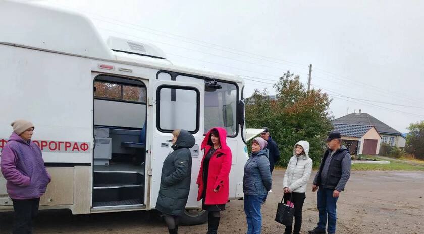 Почти 200 тыс. жителей ЛНР прошли обследование с помощью передвижных мобильных комплексов в 2025 году