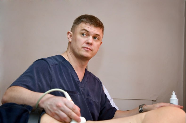 Первые приёмы красноярских врачей уже ведутся в Свердловской ЦГМБ Первые приёмы красноярских врачей уже ведутся в Свердловской ЦГМБ