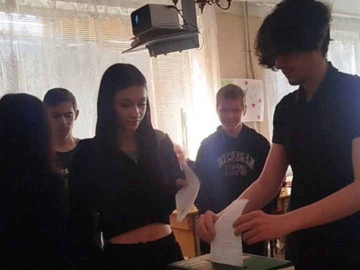День молодого избирателя прошёл в Красном Луче День молодого избирателя прошёл в Красном Луче