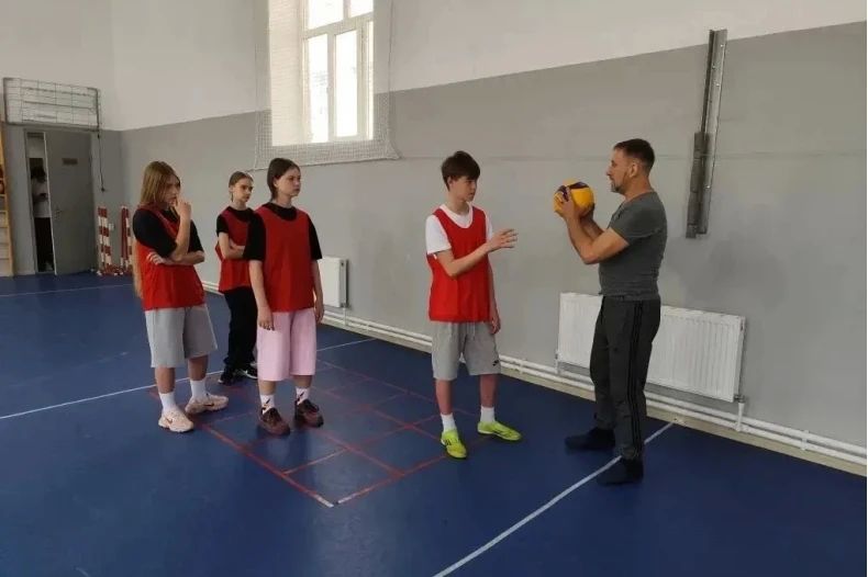 В Свердловске состоялся семинар для начинающих педагогов физкультуры В Свердловске состоялся семинар для начинающих педагогов физкультуры