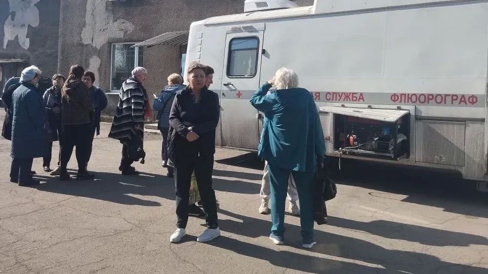 17 апреля в городе Миусинск работал мобильный маммограф-флюорогаф 17 апреля в городе Миусинск работал мобильный маммограф-флюорогаф