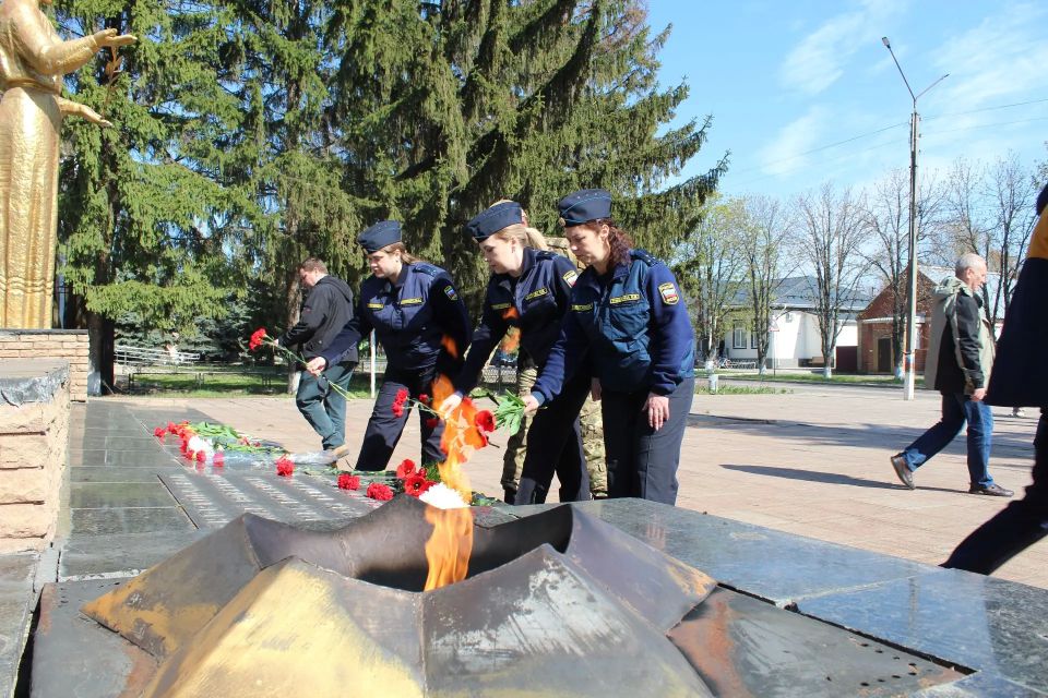 Юлия Кожухарь: Сегодня, в преддверии Дня памяти жертв геноцида советского народа, совершённого нацистами и их пособниками в период Великой Отечественной войны 1941–1945 годов, состоялся митинг-реквием Юлия Кожухарь: Сегодня, в преддверии Дня памяти жертв геноцида советского народа, совершённого нацистами и их пособниками в период Великой Отечественной войны 1941–1945 годов, состоялся митинг-реквием