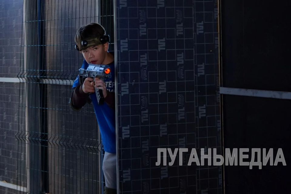 В Луганске проходит муниципальный этап «Зарницы 2.0» В Луганске проходит муниципальный этап «Зарницы 2.0»