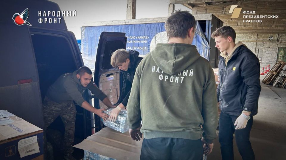 Молодёжка НФ на складе РИК НФ ЛНР: РАБОТА ПРОДОЛЖАЕТСЯ Молодёжка НФ на складе РИК НФ ЛНР: РАБОТА ПРОДОЛЖАЕТСЯ