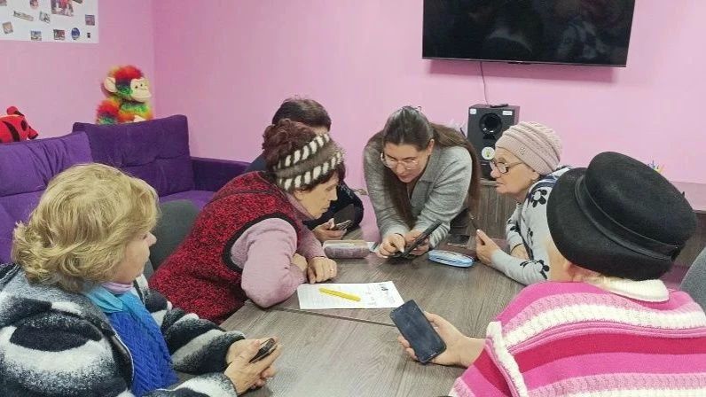 В Лутугино студенты Университета третьего возраста приняли участие во Всероссийской просветительной эстафете В Лутугино студенты Университета третьего возраста приняли участие во Всероссийской просветительной эстафете
