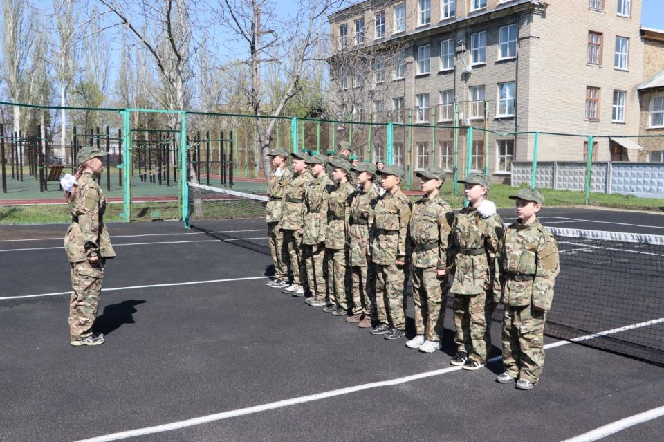 В Стаханове завершился муниципальный этап «Зарницы 2.0» В Стаханове завершился муниципальный этап «Зарницы 2.0»