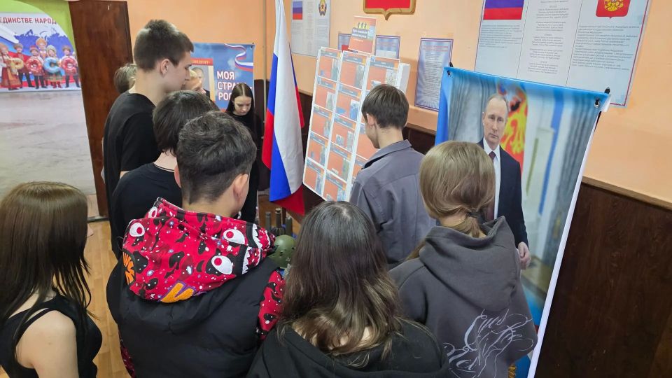 "Гордость России – её сыновья": Выставка в Новодарьевке "Гордость России – её сыновья": Выставка в Новодарьевке