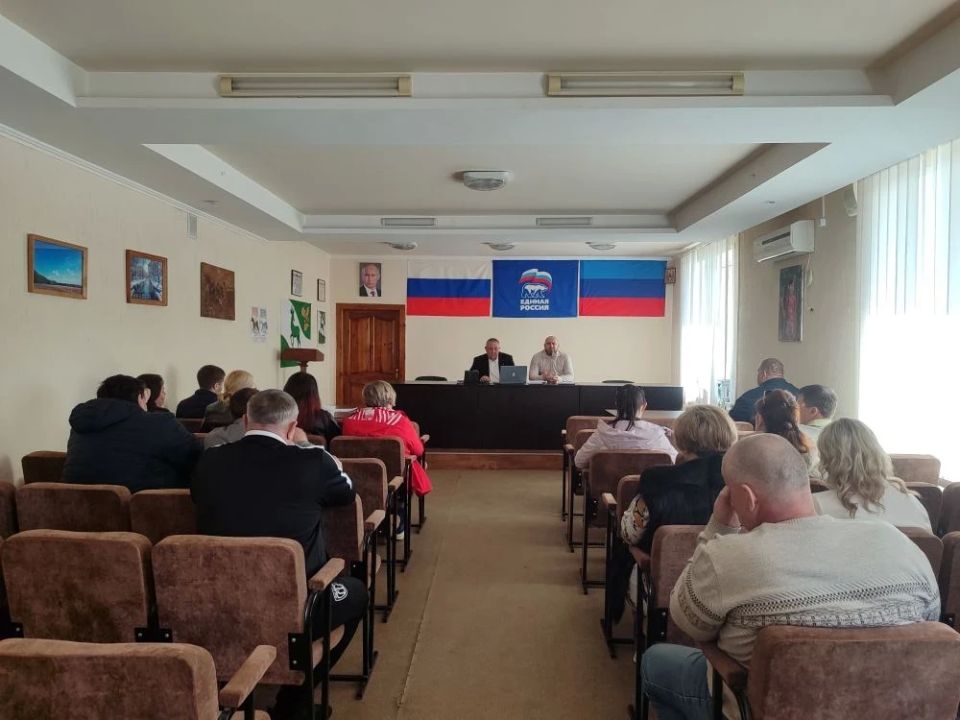 В рамках ХLIV заседания I созыва, я представил ежегодный отчет о результатах своей деятельности и деятельности Администрации Кременского муниципального округа Луганской Народной Республики за 2025 год В рамках ХLIV заседания I созыва, я представил ежегодный отчет о результатах своей деятельности и деятельности Администрации Кременского муниципального округа Луганской Народной Республики за 2025 год
