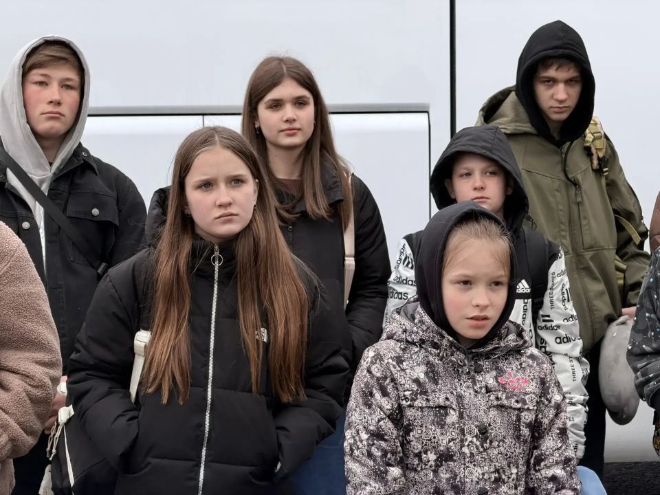 При поддержке Единой России дети из ЛНР отправились на отдых в Кисловодск При поддержке Единой России дети из ЛНР отправились на отдых в Кисловодск