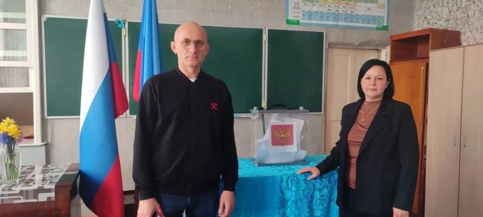 «Ученика года» выбрали школьники Славяносербского округа «Ученика года» выбрали школьники Славяносербского округа