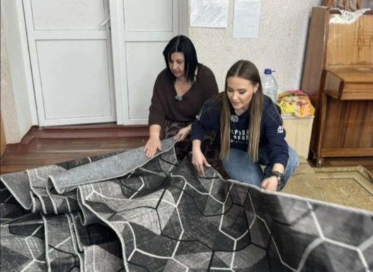 Офицерская Хоккейная Лига оказала гуманитарную помощь детскому дому в ЛНР Офицерская Хоккейная Лига оказала гуманитарную помощь детскому дому в ЛНР