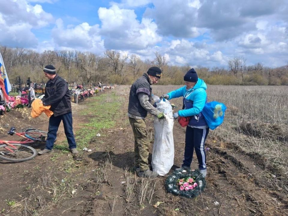 Андрей Рубанцов: Весеннее благоустройство посёлков городского округа – в самом разгаре! Андрей Рубанцов: Весеннее благоустройство посёлков городского округа – в самом разгаре!