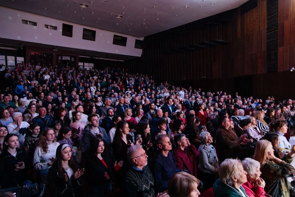 В шаге от века: Академия Матусовского отпраздновала 99й день рождения концертом, представившим многообразие традиций и культур великой России В шаге от века: Академия Матусовского отпраздновала 99й день рождения концертом, представившим многообразие традиций и культур великой России