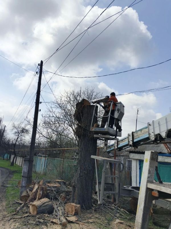 В весенний период работы по благоустройству территорий выходят на первый план В весенний период работы по благоустройству территорий выходят на первый план