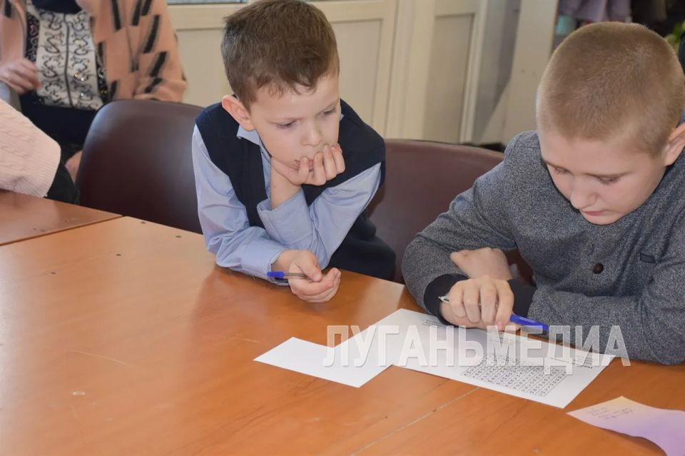 В Первомайске прошла познавательно-развлекательная программа «Космос загадочный и непознанный» В Первомайске прошла познавательно-развлекательная программа «Космос загадочный и непознанный»